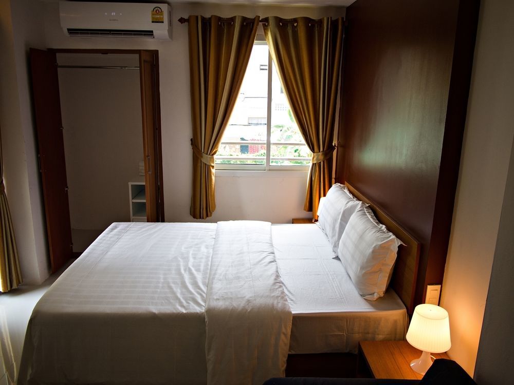 Nrv Place Apart Hotel Бангкок Екстер'єр фото