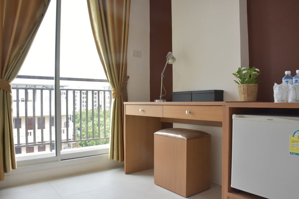 Nrv Place Apart Hotel Бангкок Екстер'єр фото
