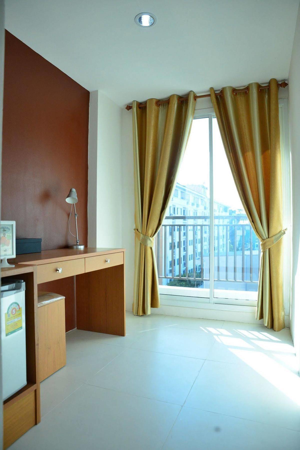 Nrv Place Apart Hotel Бангкок Екстер'єр фото