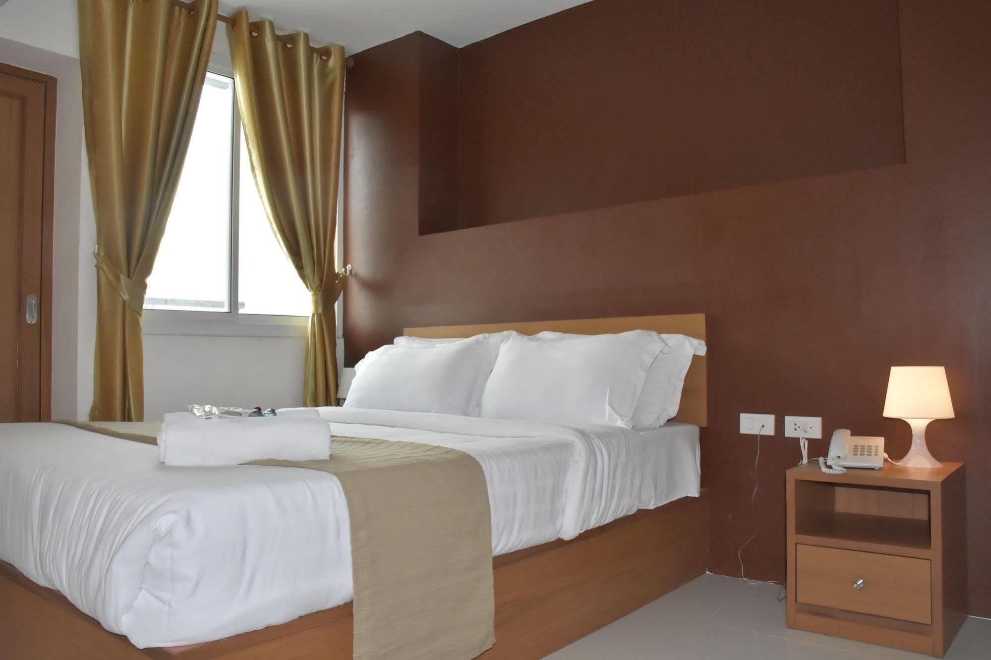 Nrv Place Apart Hotel Бангкок Екстер'єр фото